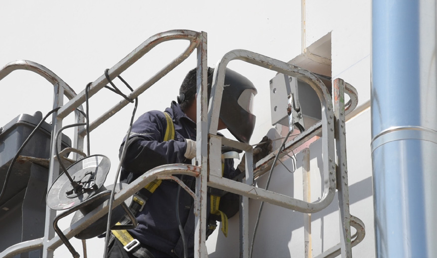 Equipo de montaje EGP en obra