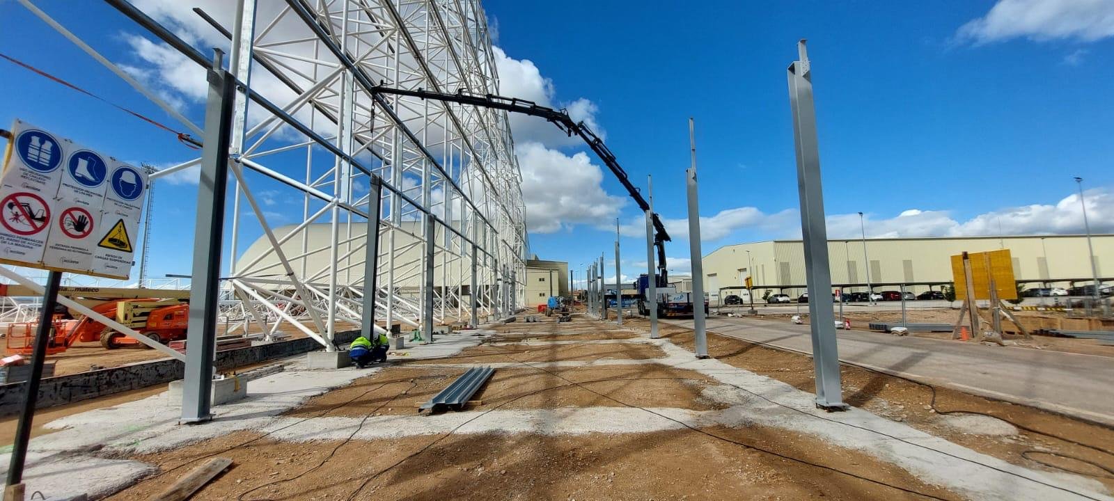 Estructura metálica · Aeropuerto de Zaragoza