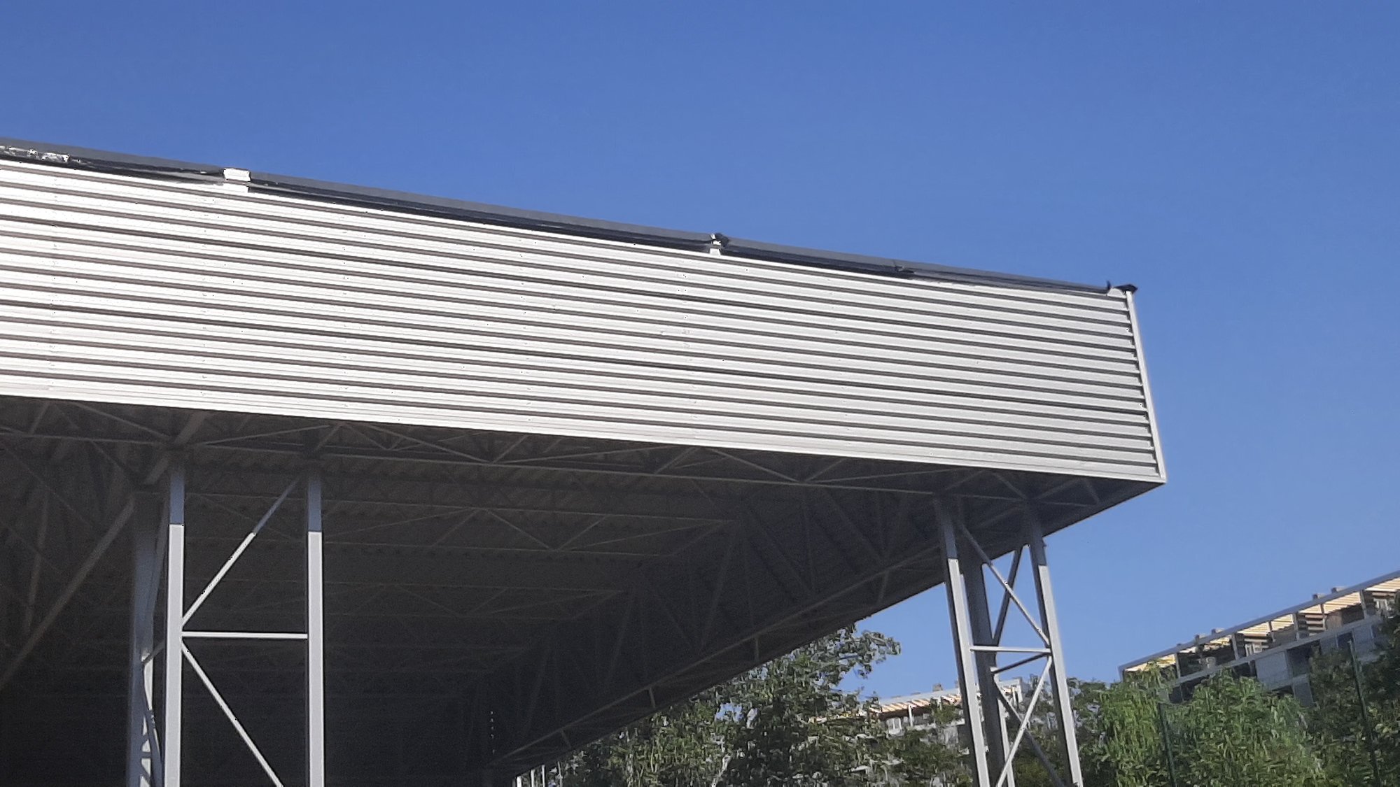 Cubierta para pistas de pádel · CN Helios
